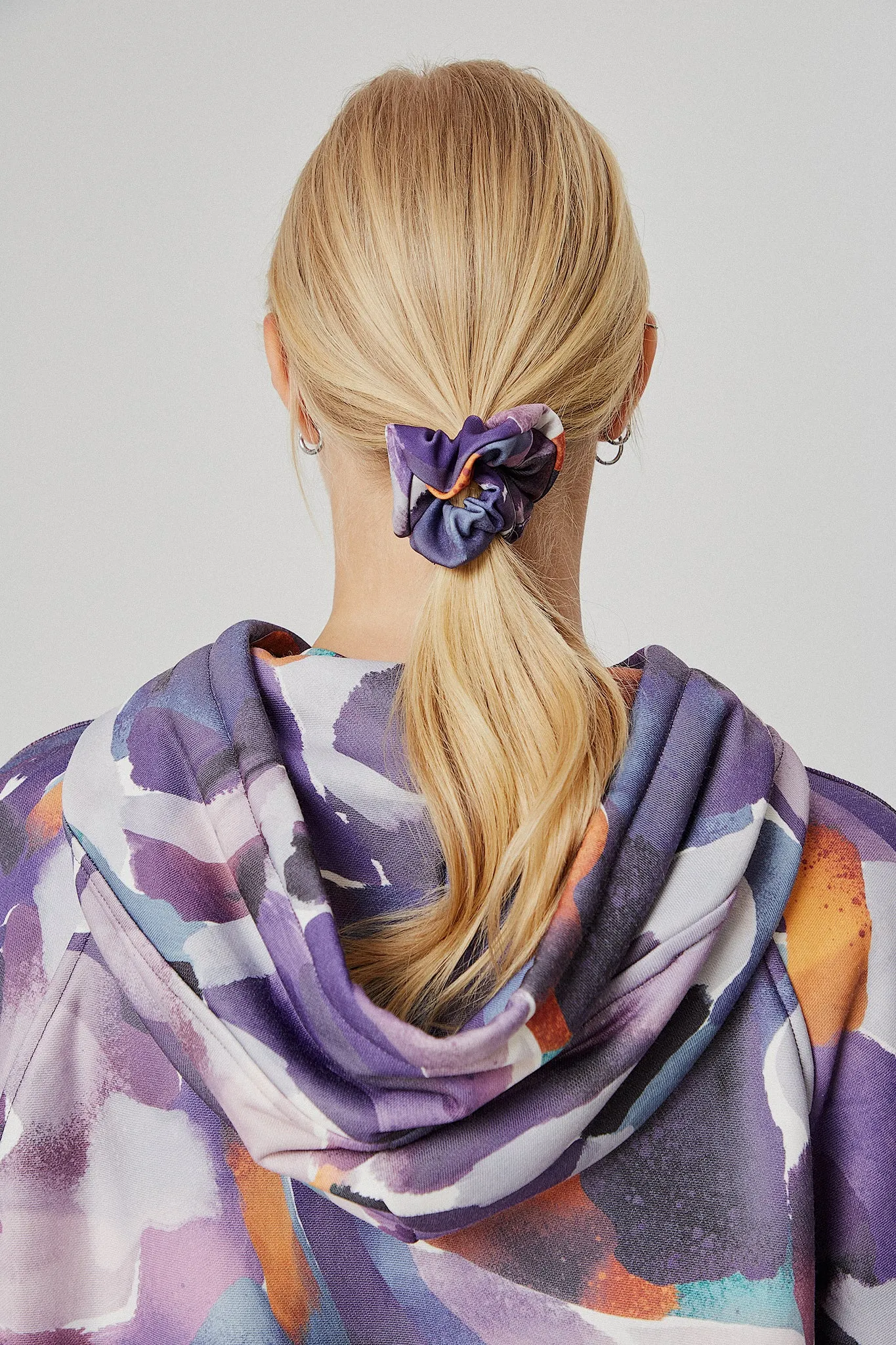 Φούτερ με vibrant prism print | Μωβ
