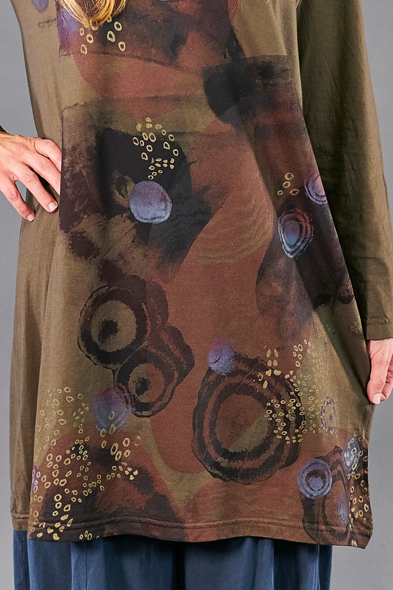 1571 Simple Tunic-Cargo-Transformation Ritual