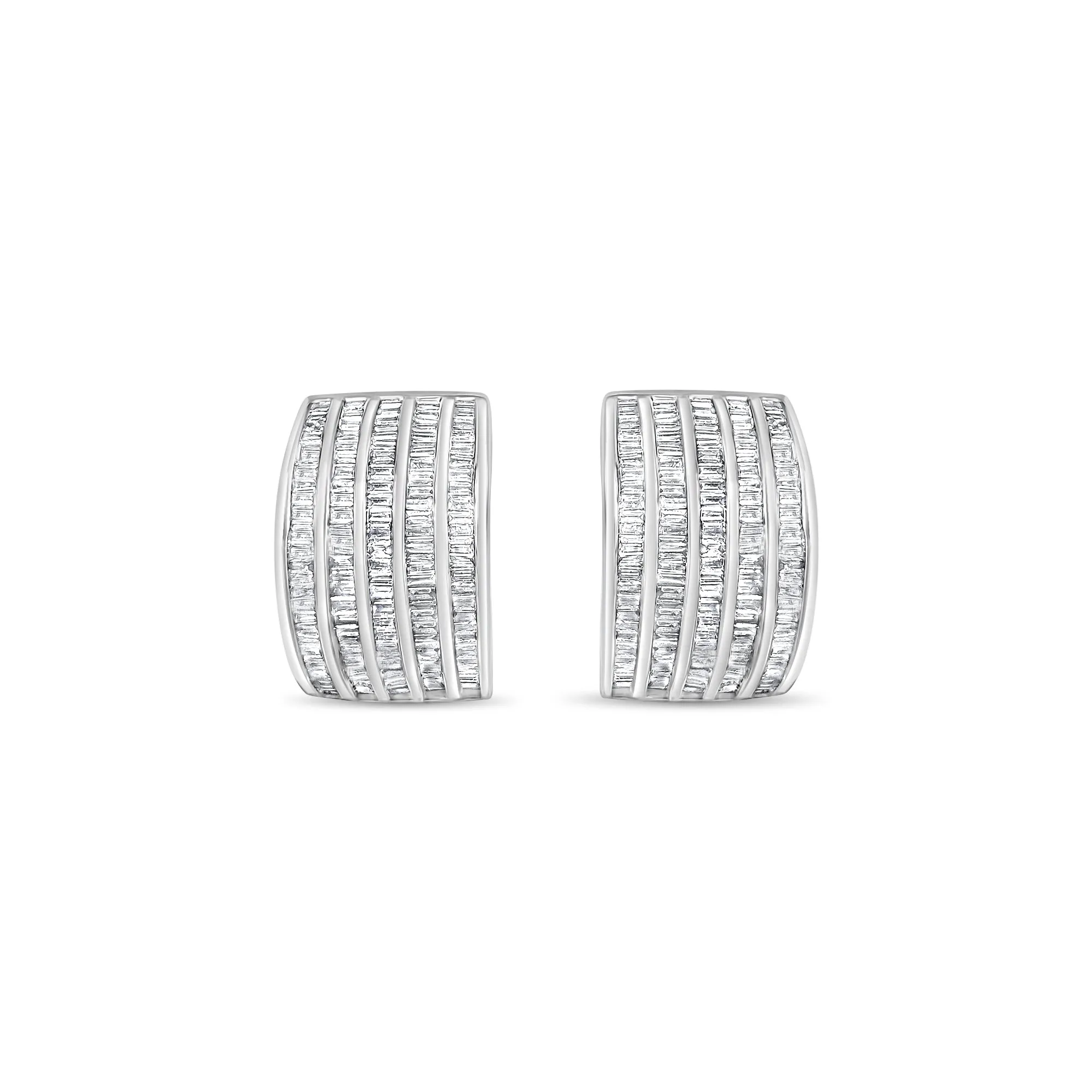 18K Baguette Diamond Cluster Statement