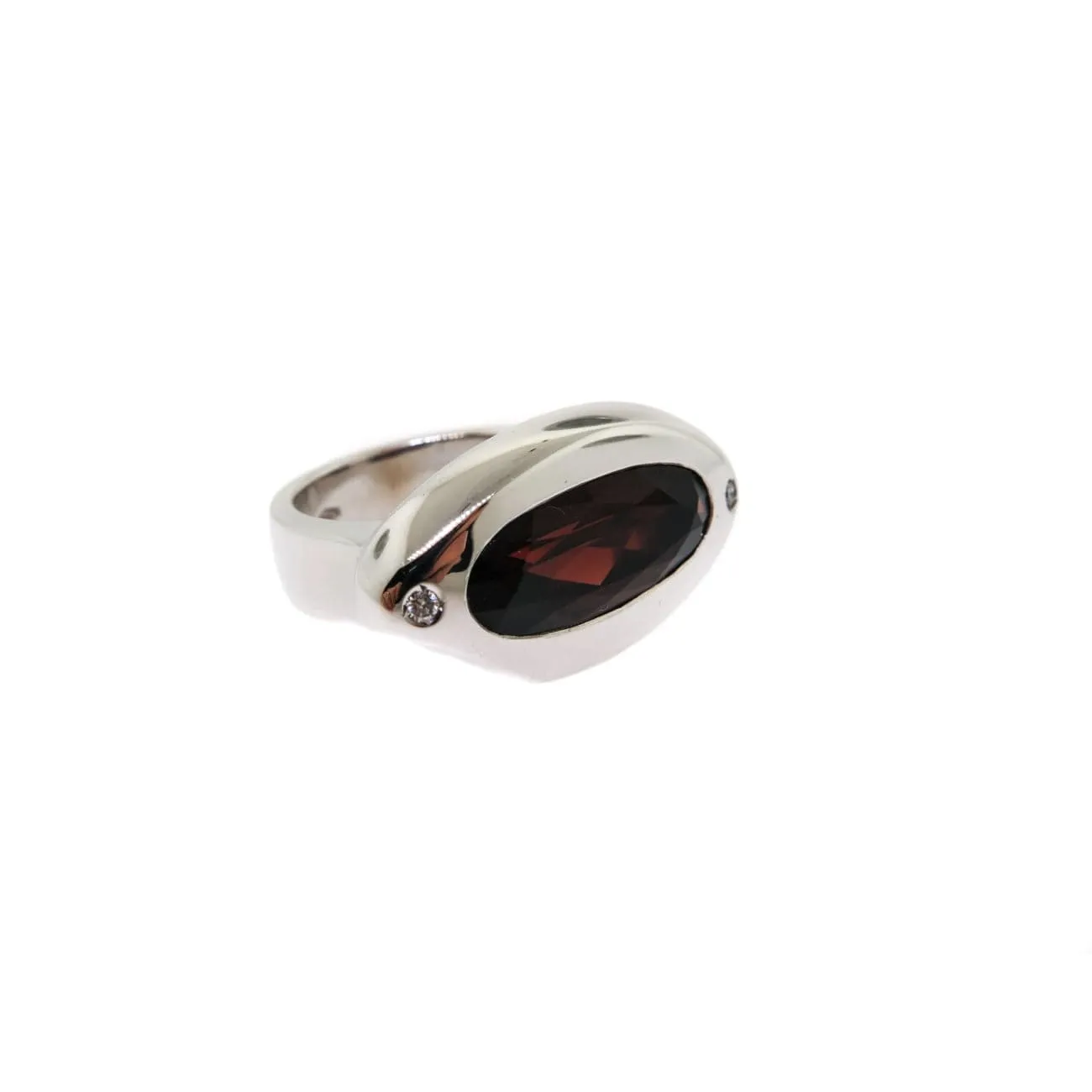 18K Garnet Ring by Manfredi