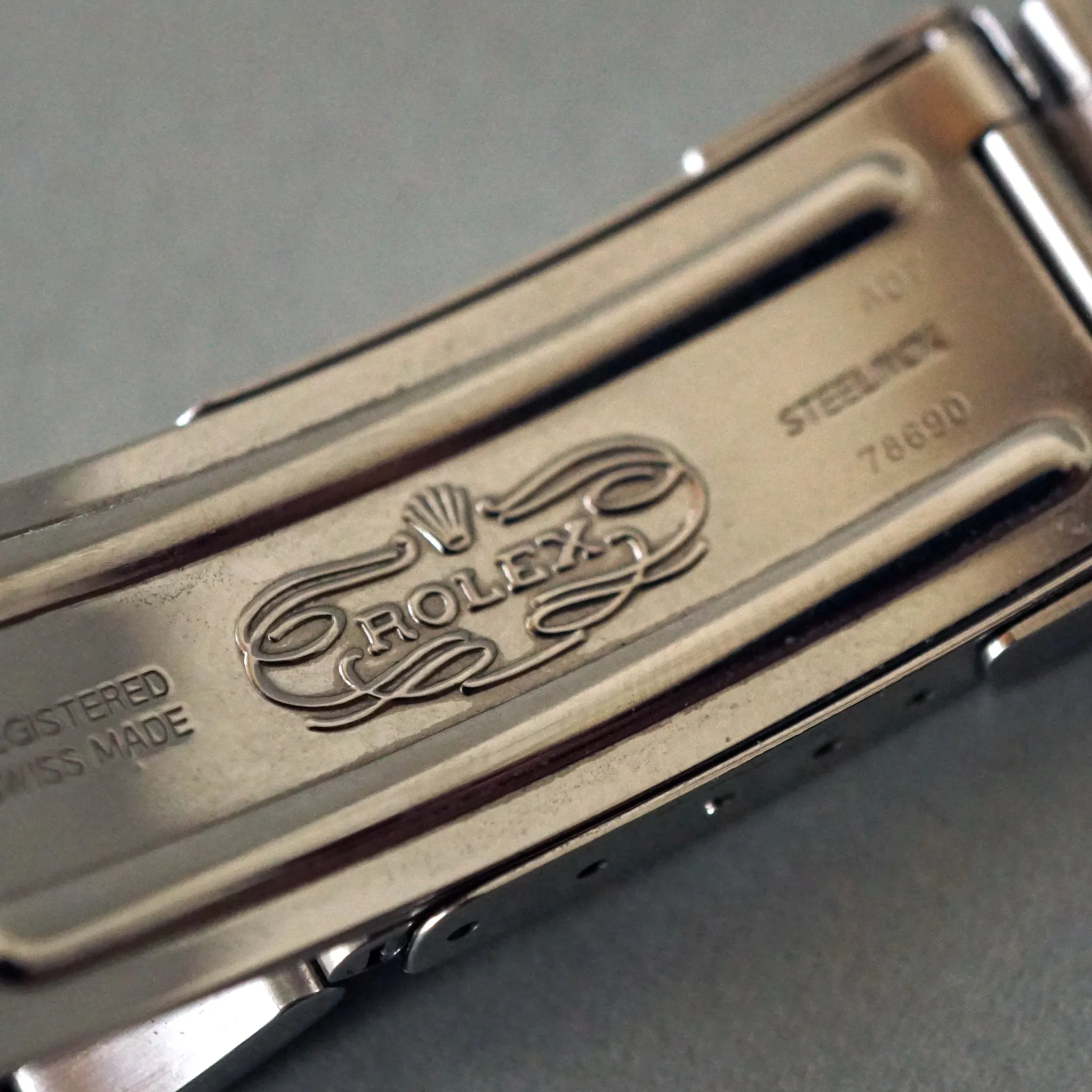 2002 ROLEX EXPLORER REF.114270 STAINLESS STEEL WATCH