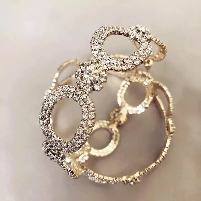 ALEXIS HOOP EARRINGS