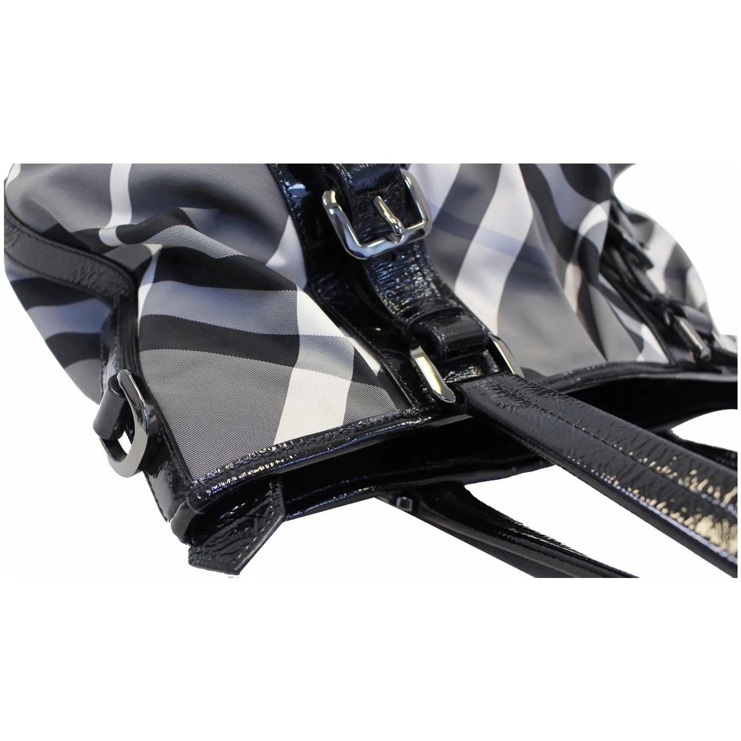 BURBERRY Lowry Medium Beat Check Nylon Tote Bag Black