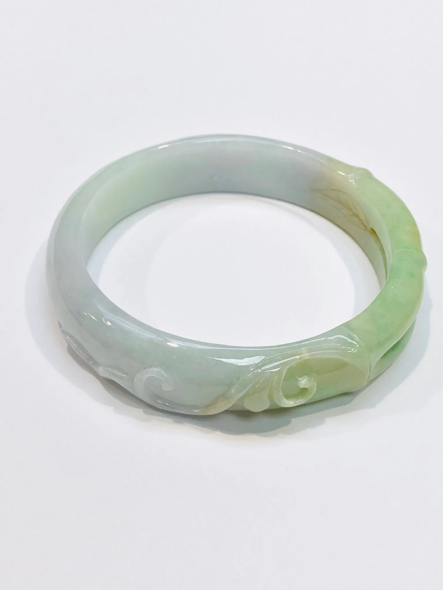 Burmese Tri Color Jadeite Carved Bamboo Comfort Fit Bangle
