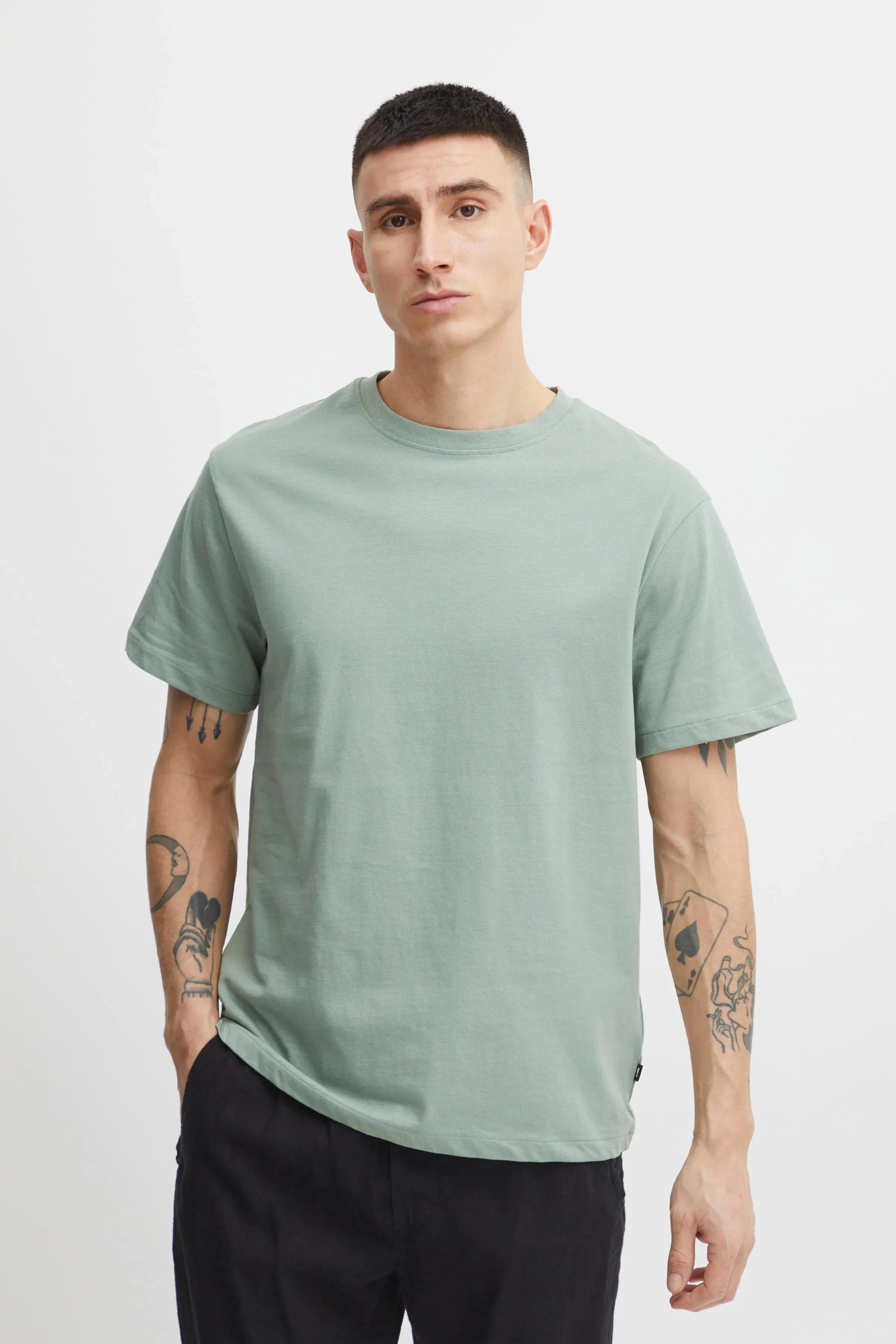 Camiseta !Solid Cadel Lily Pad