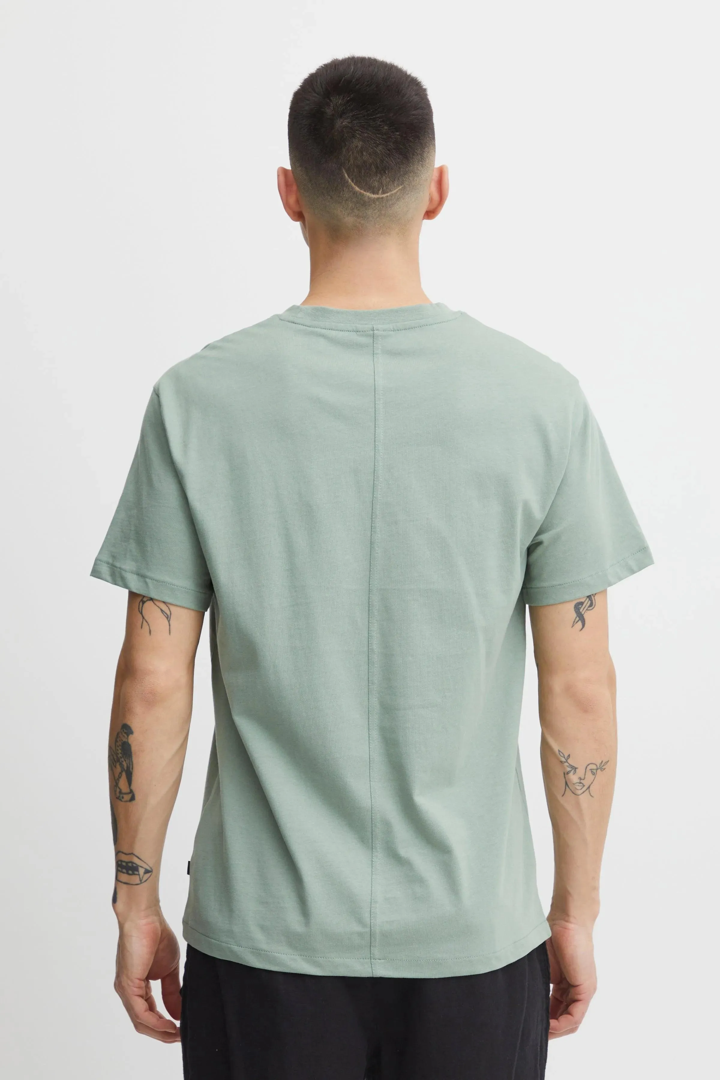 Camiseta !Solid Cadel Lily Pad