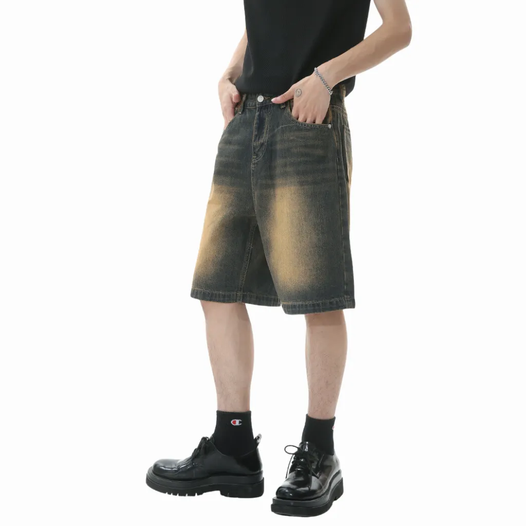 Clean Fit Shorts
