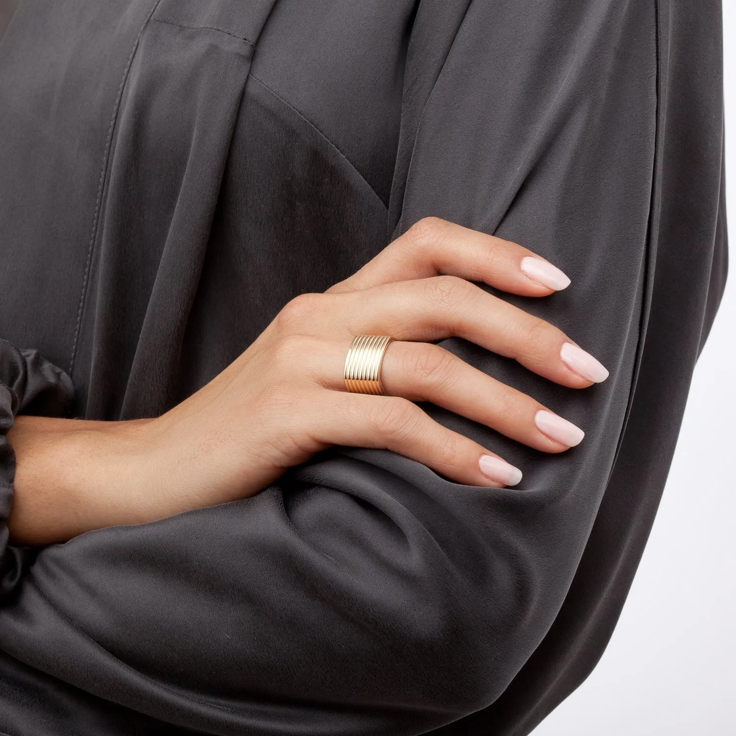 Coil Deluxe Ring