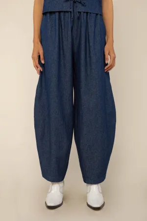 Cotton Denim Lantern Pant in Dark Wash