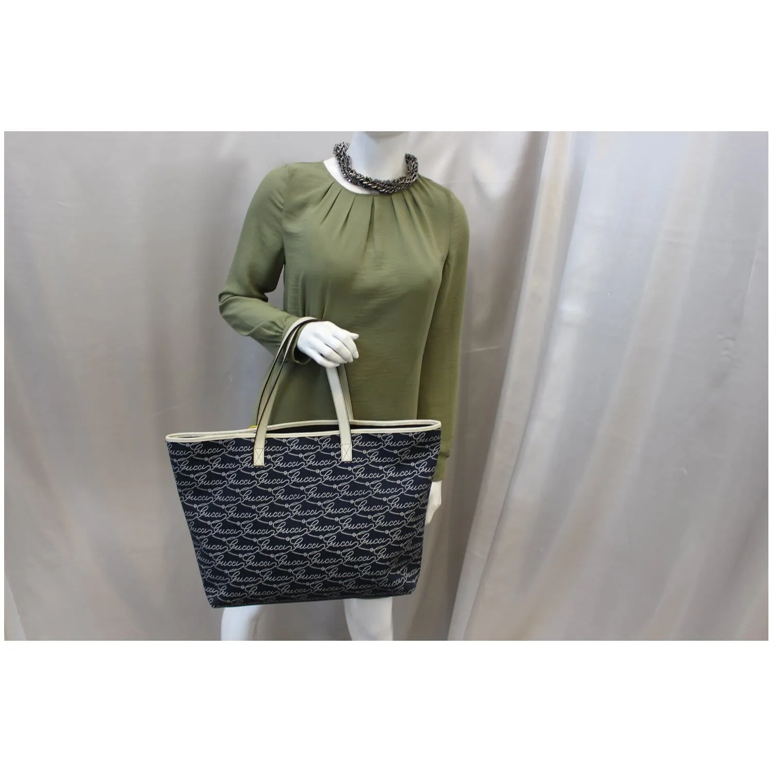 GUCCI Large Blue Canvas White Script Tote Bag 257245