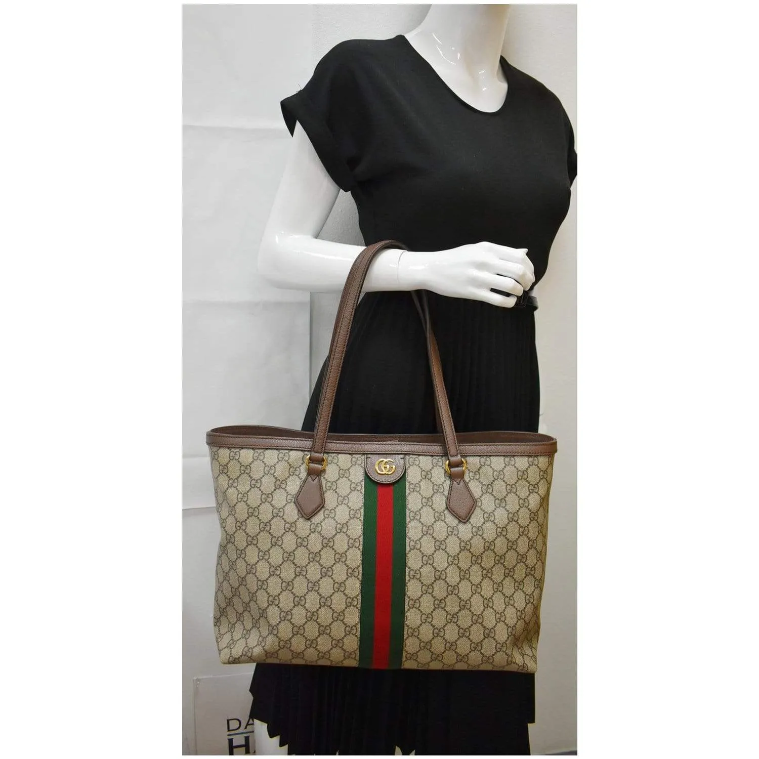 GUCCI Ophidia Medium GG Supreme Canvas Tote Bag Beige 631685