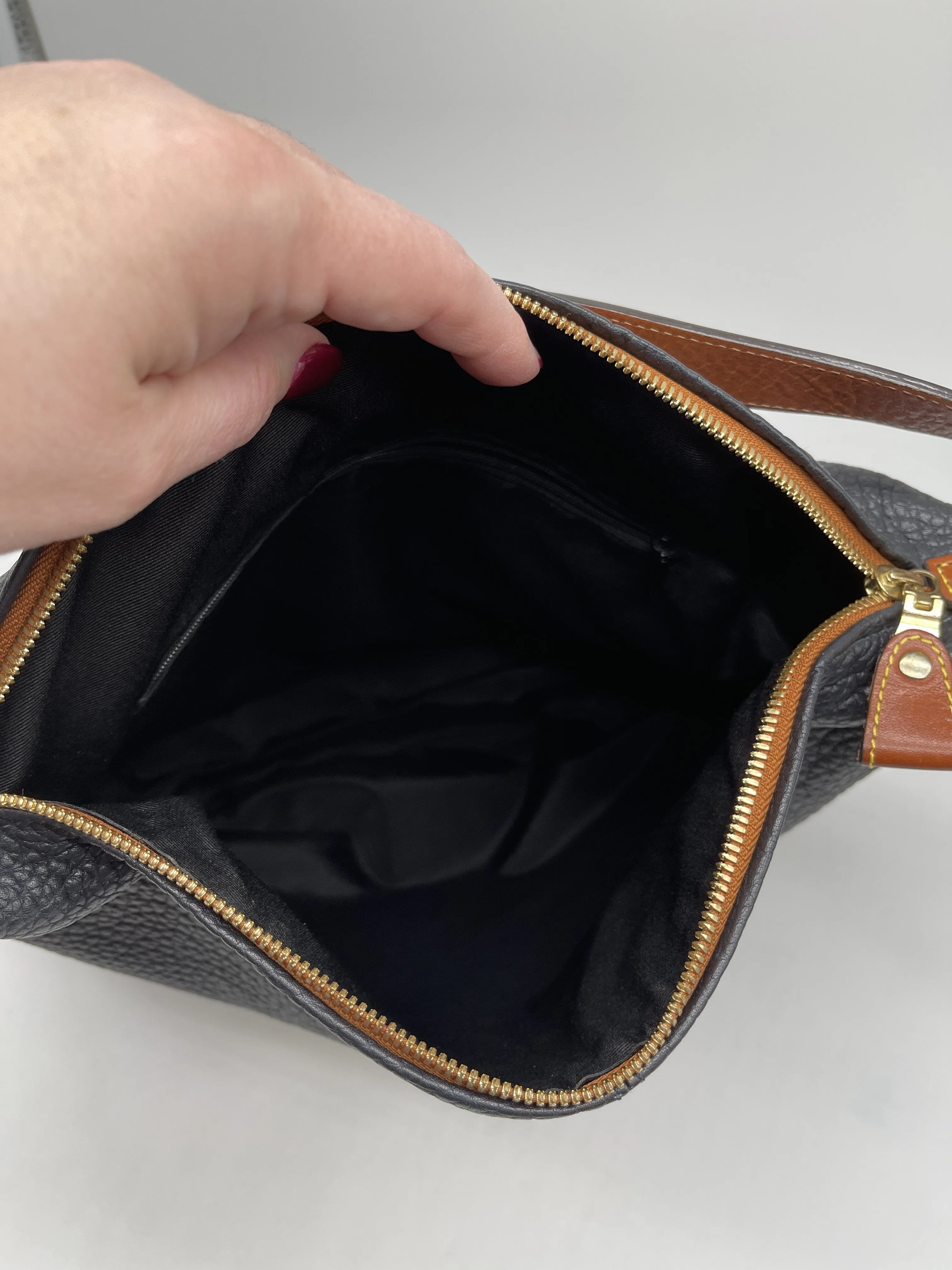 Handbag Designer By Dooney And Bourke  Size: Medium