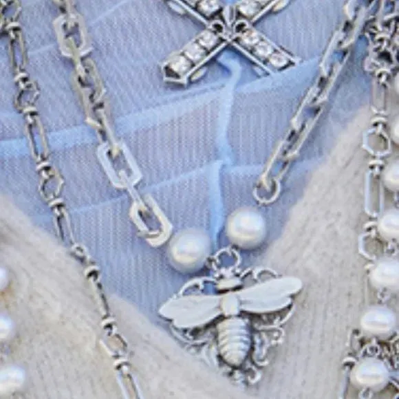 Honfleur Chain with Miel Pendant and Pearl