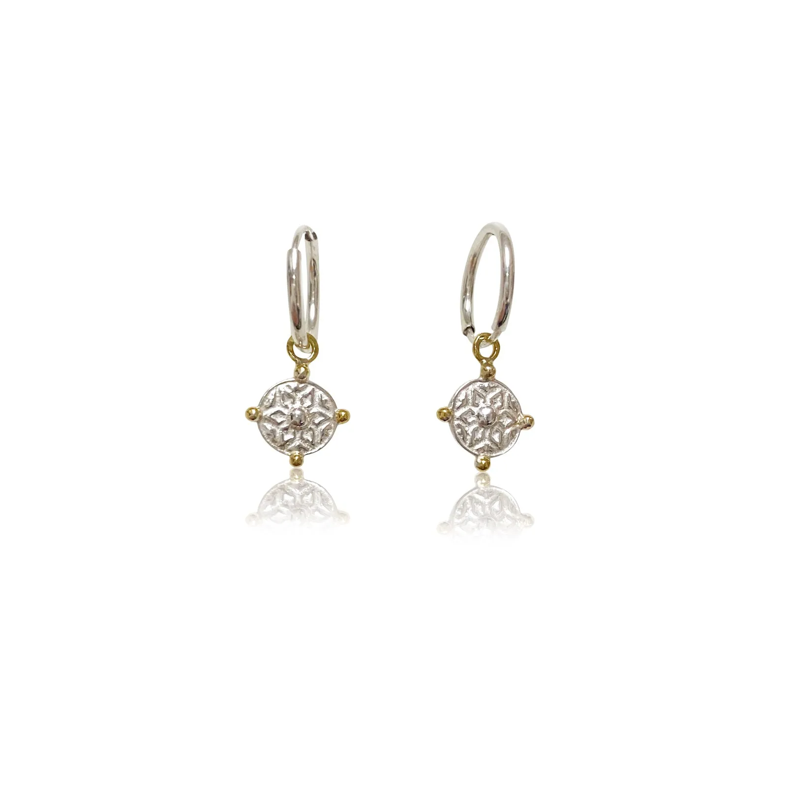 Isabella Hoops
