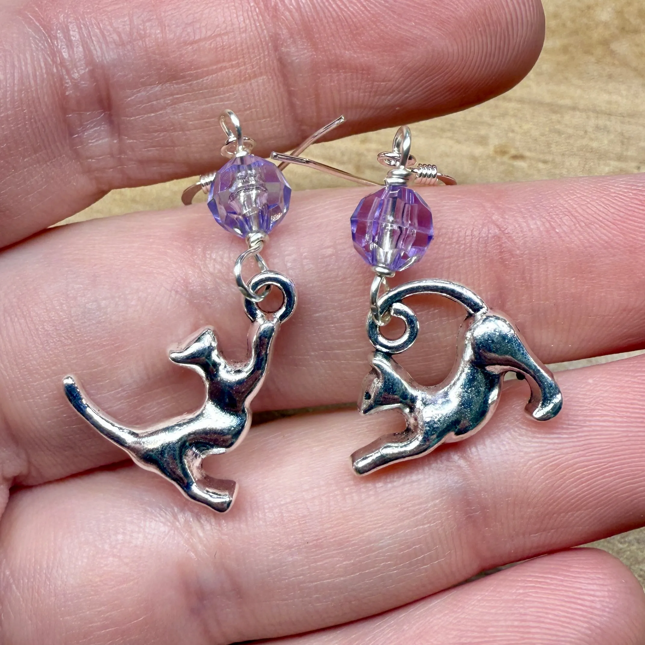 Kitty earrings - light purple