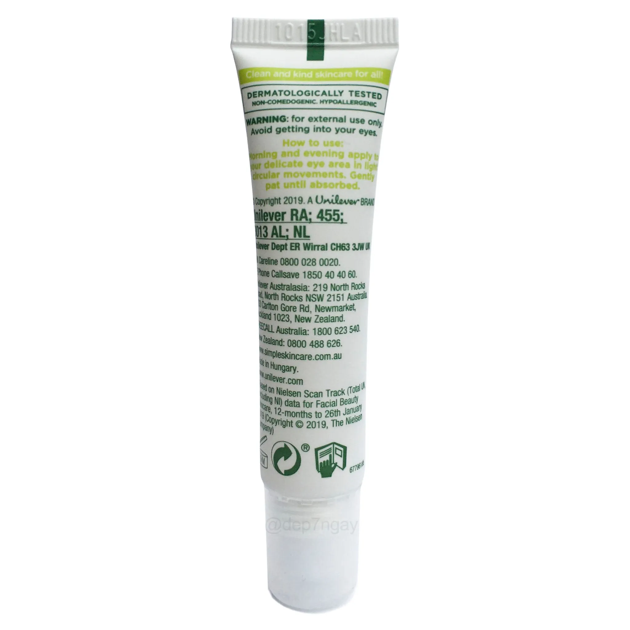 Lăn Dưỡng Mắt Simple Revitalising Eye Roll-On 15ml