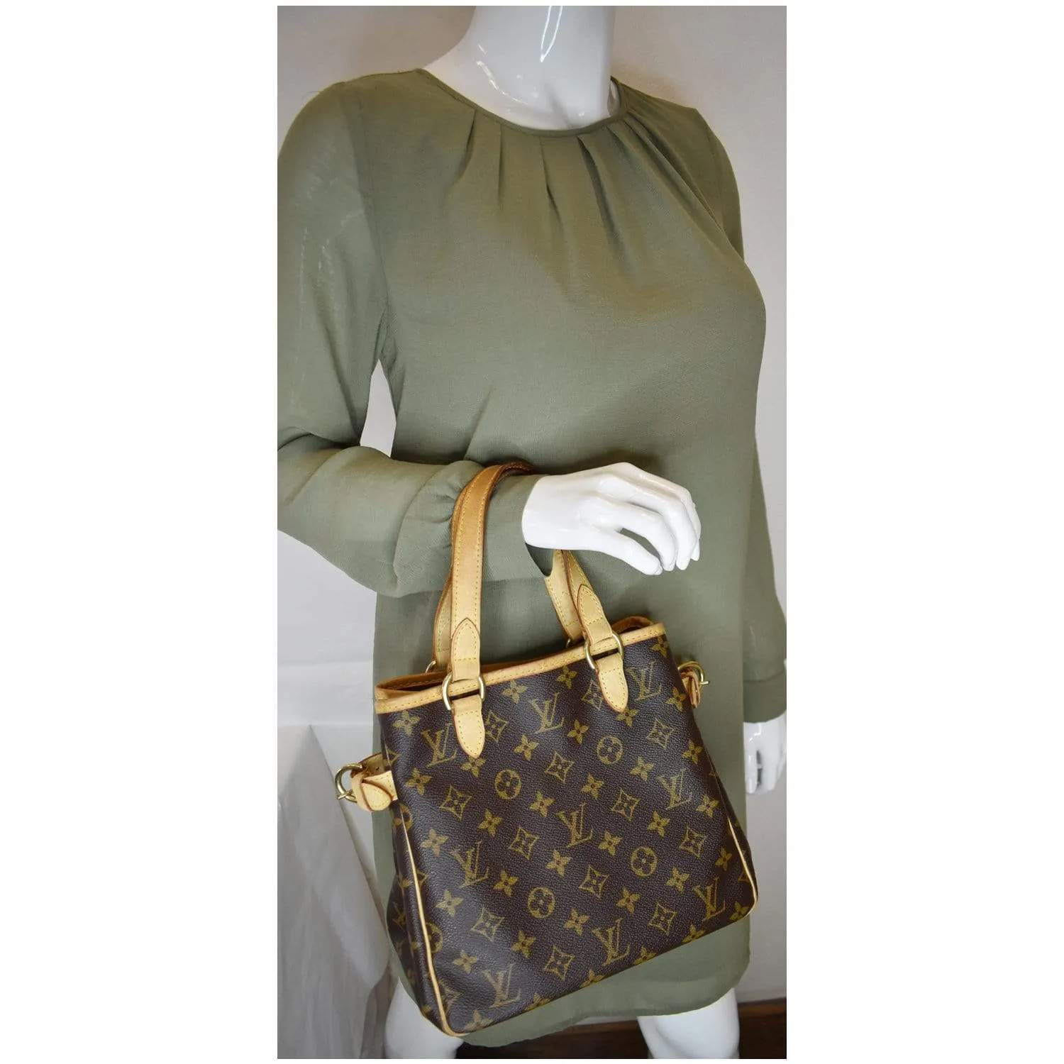 LOUIS VUITTON Batignolles Vertical Monogram Canvas Tote Bag Brown - 25% OFF