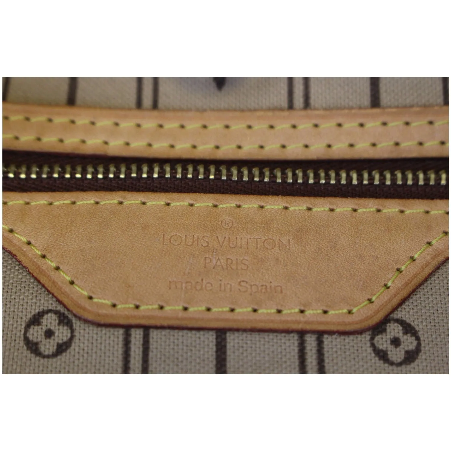 LOUIS VUITTON Monogram Canvas Neverfull MM Brown Tote Bag