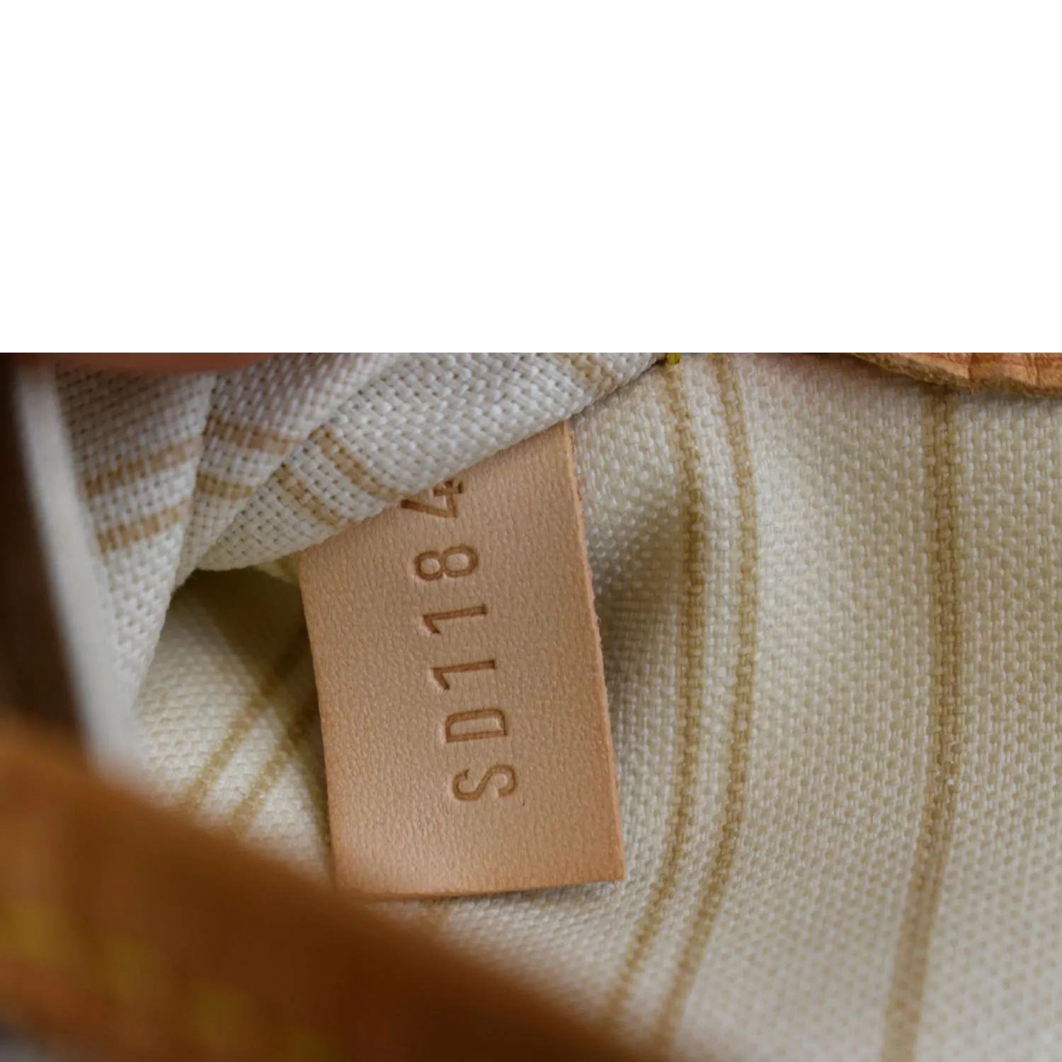 LOUIS VUITTON Neverfull MM Damier Azur Shoulder Bag White