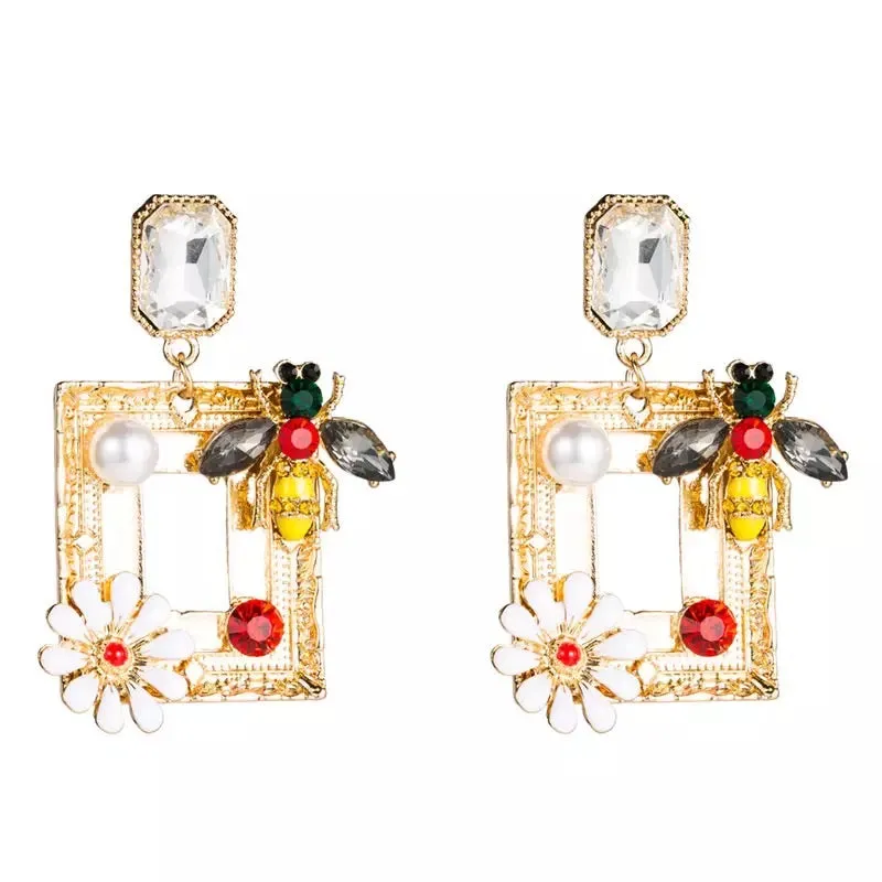 NAYA STATEMENT EARRINGS