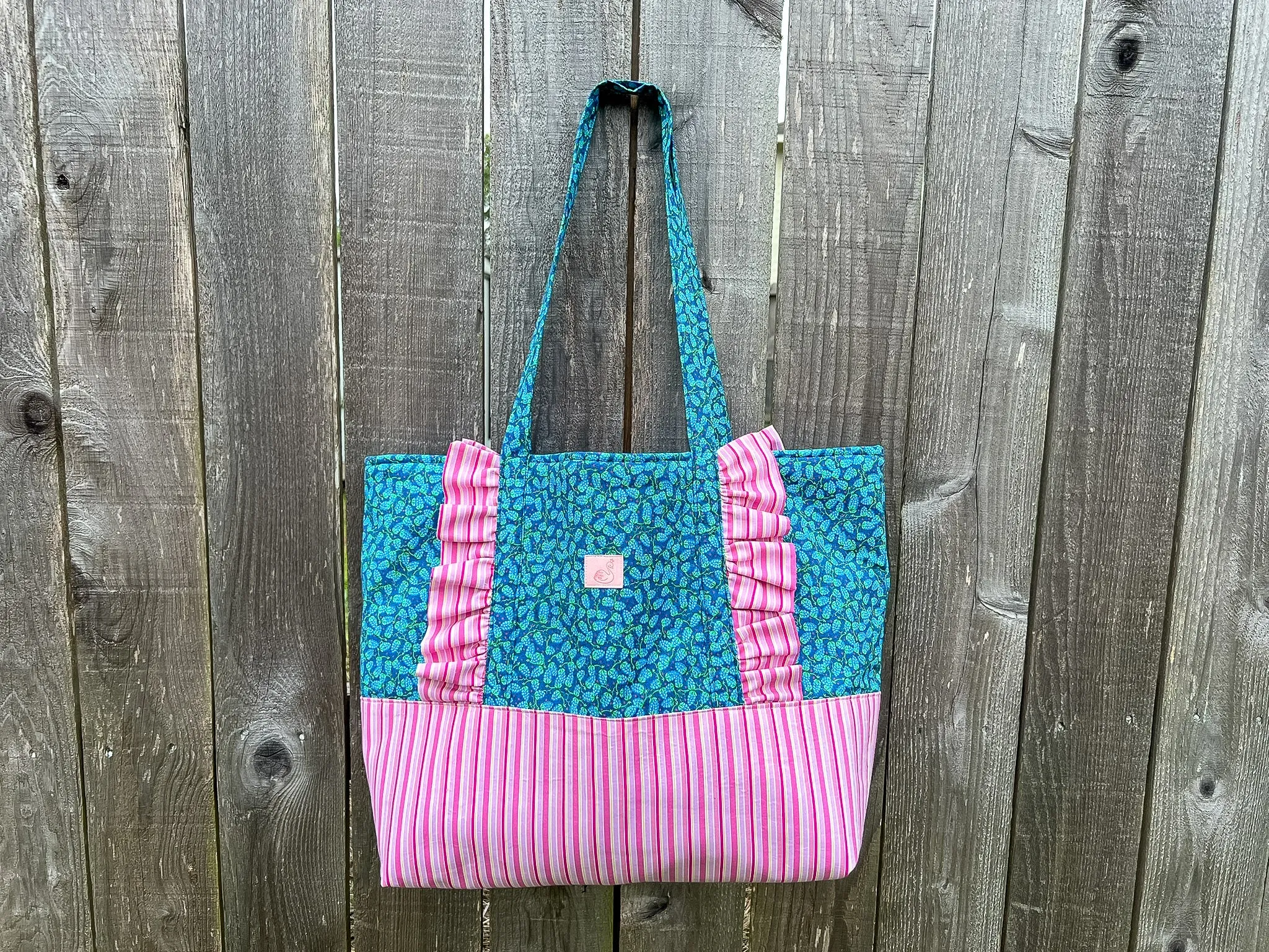 Ottava Ruffle Tote Bag
