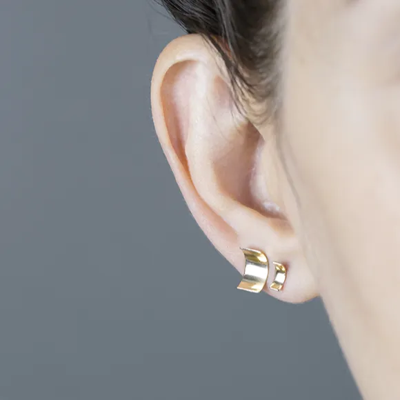 Petite Serra Stud