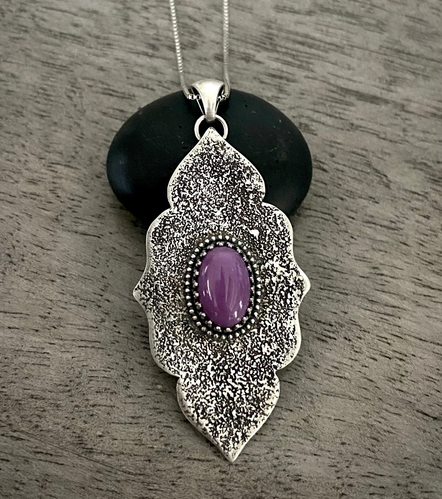 Phosphosiderite Arabesque Pendant