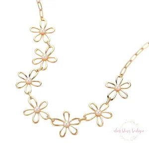 Pure Bloom - Gold Necklace