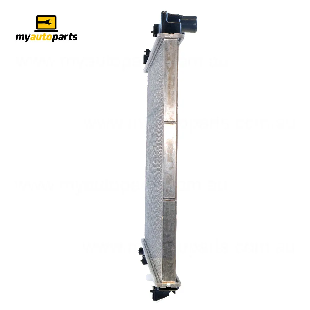 Radiator 38 / 38 mm Plastic Aluminium 540 x 598 x 32 mm Manual/Auto 4.0,4.6L L 2ZA Aftermarket Suits Ford Explorer UT/UX/UZ 2001 to 2005
