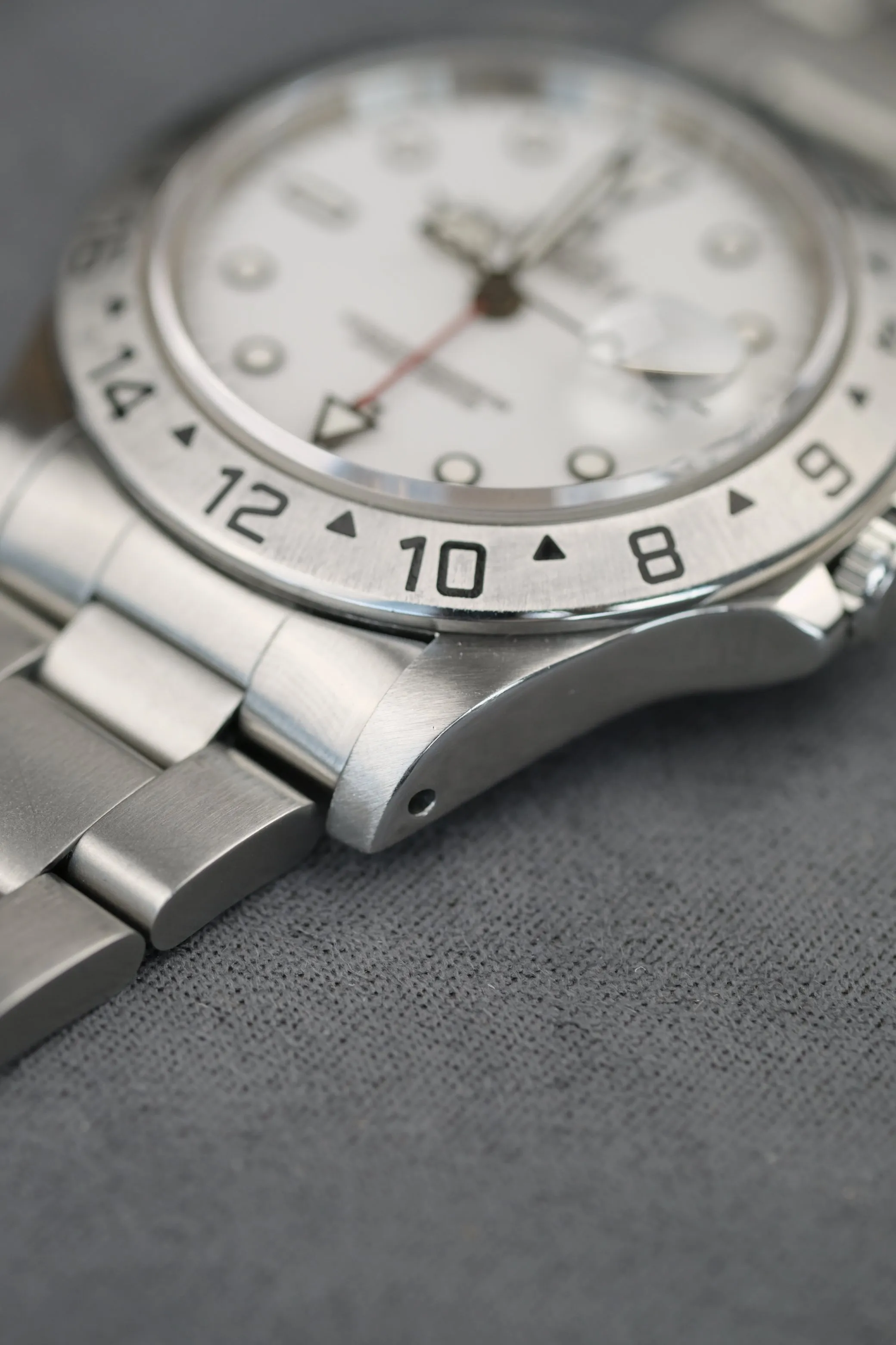 Rolex Explorer 2 16570 Polar - 1991