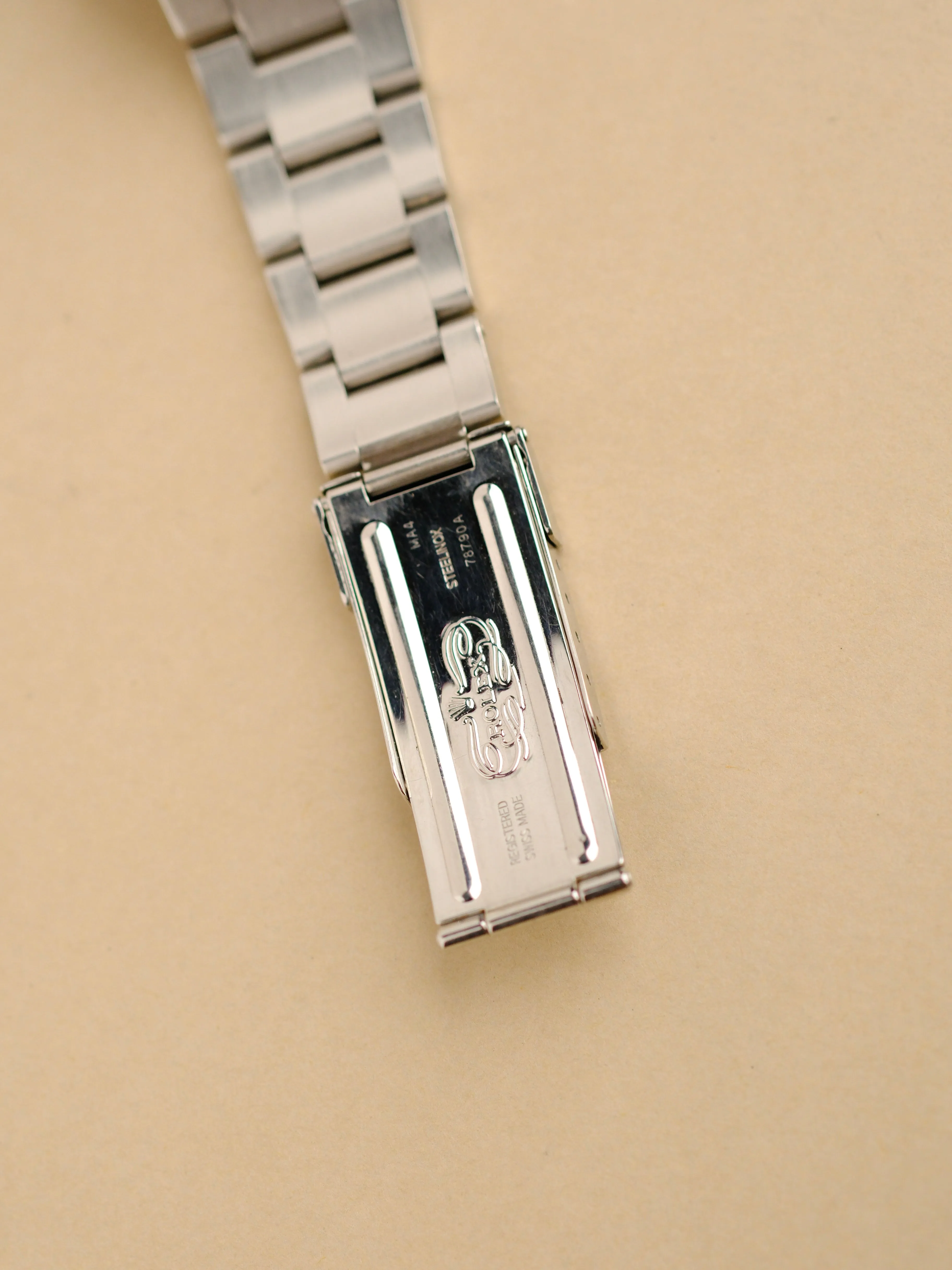 Rolex Explorer ii 16570 - F Serial
