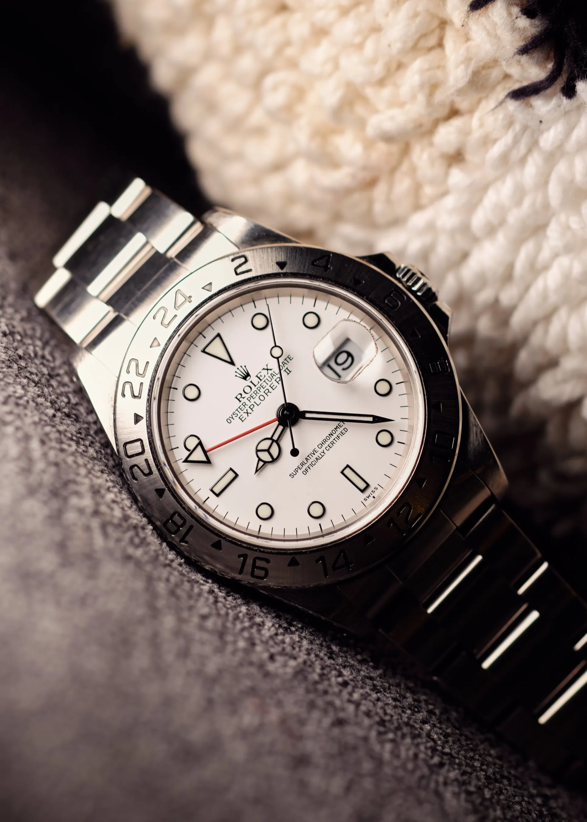 Rolex Explorer ii 16570 'Polar' Swiss Only Dial - 1999