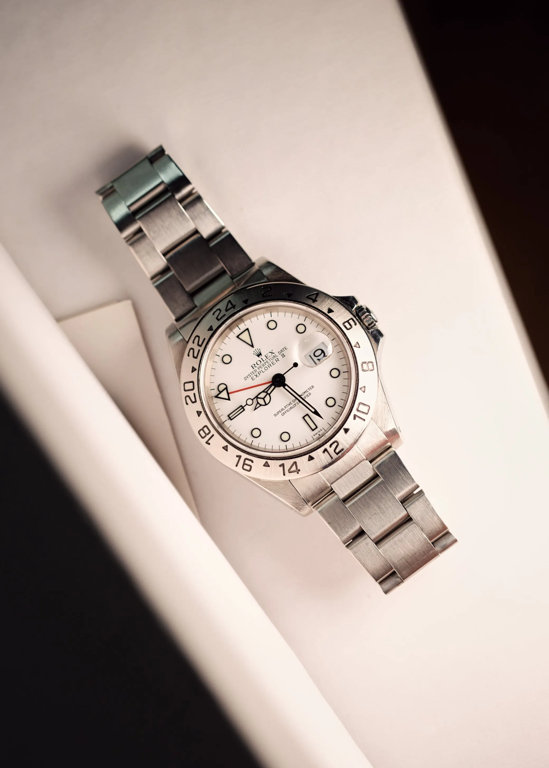 Rolex Explorer ii 16570 'Polar' Swiss Only Dial - 1999