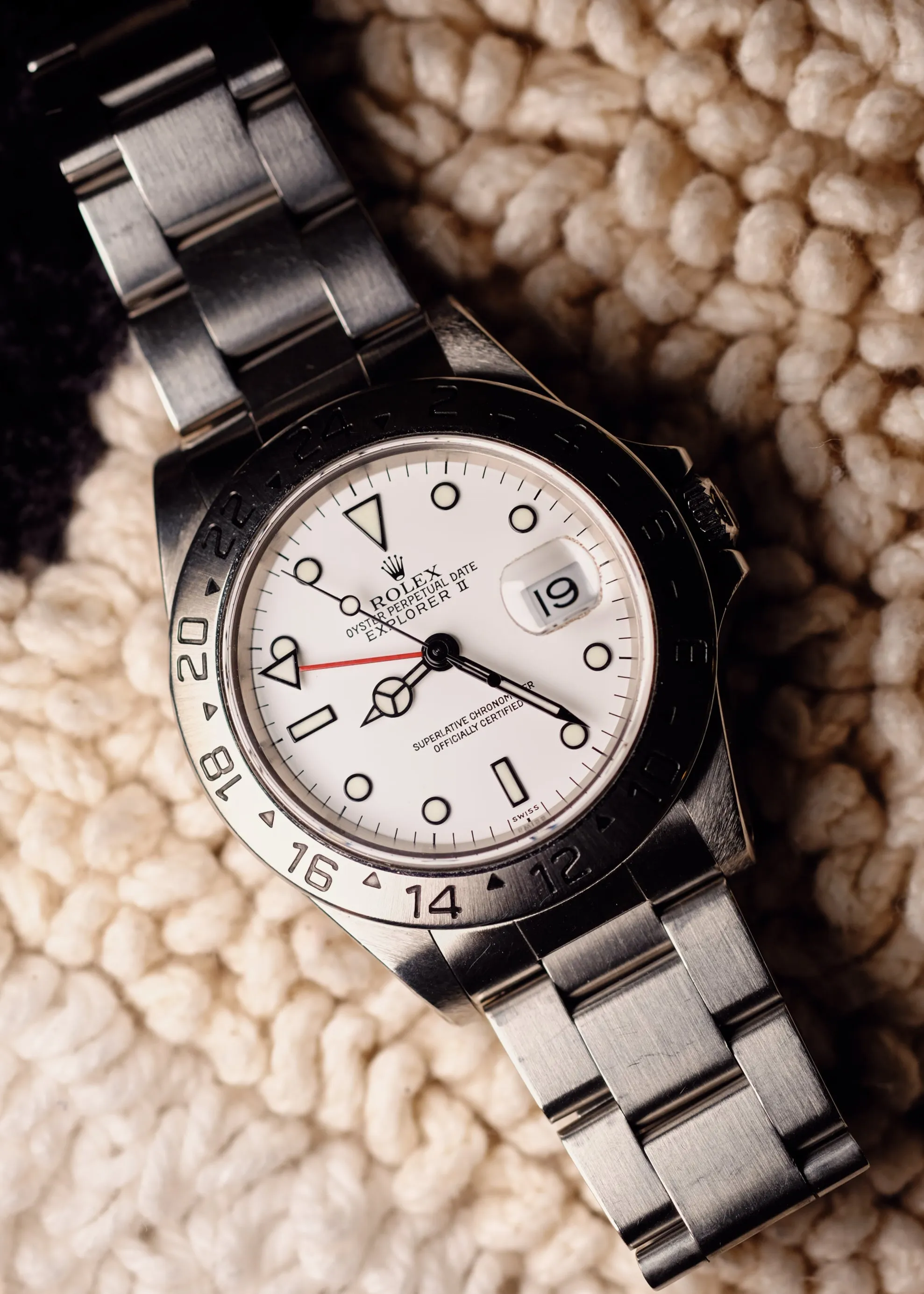 Rolex Explorer ii 16570 'Polar' Swiss Only Dial - 1999