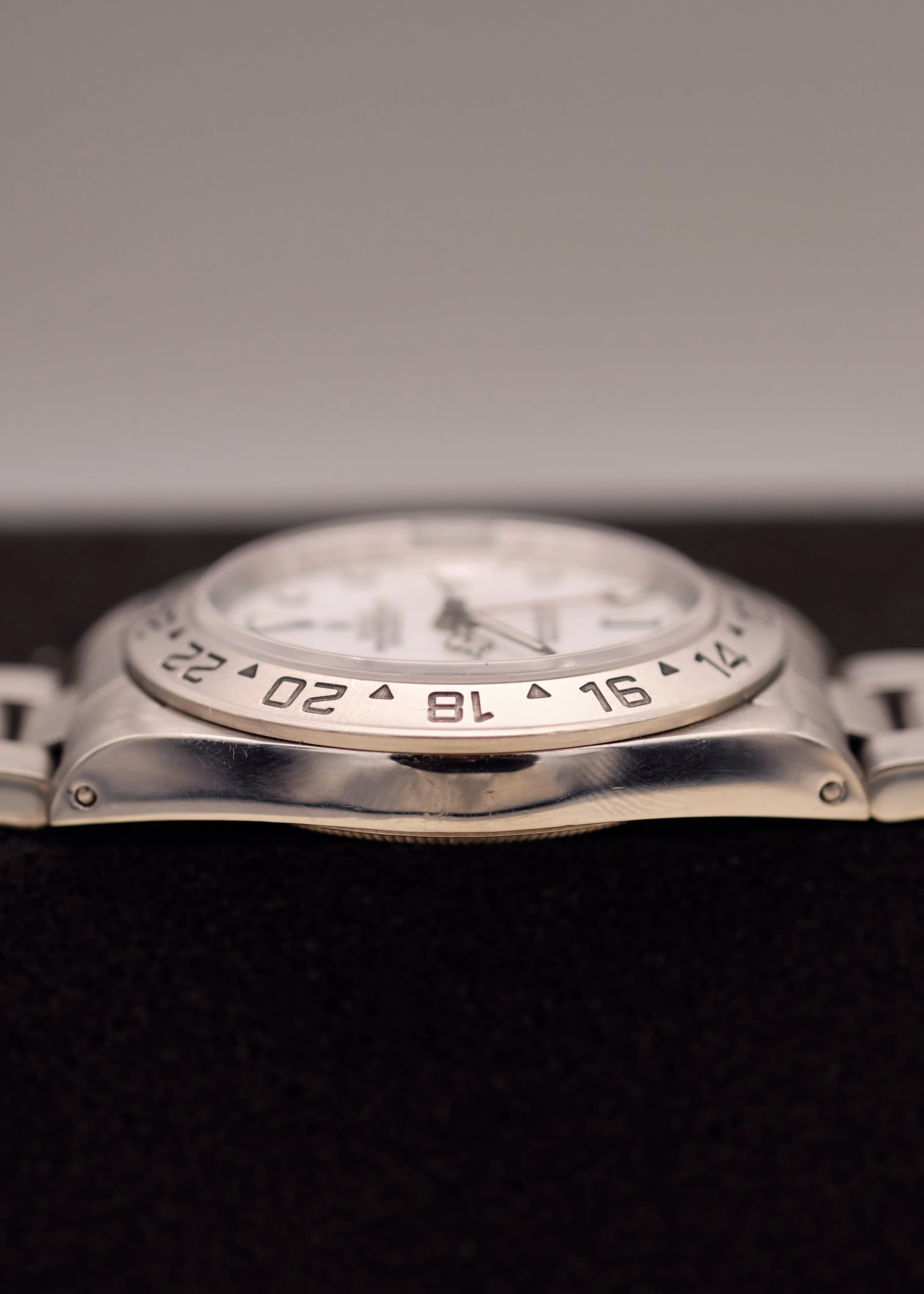 Rolex Explorer ii 16570 'Polar' Tritium Dial - 1998