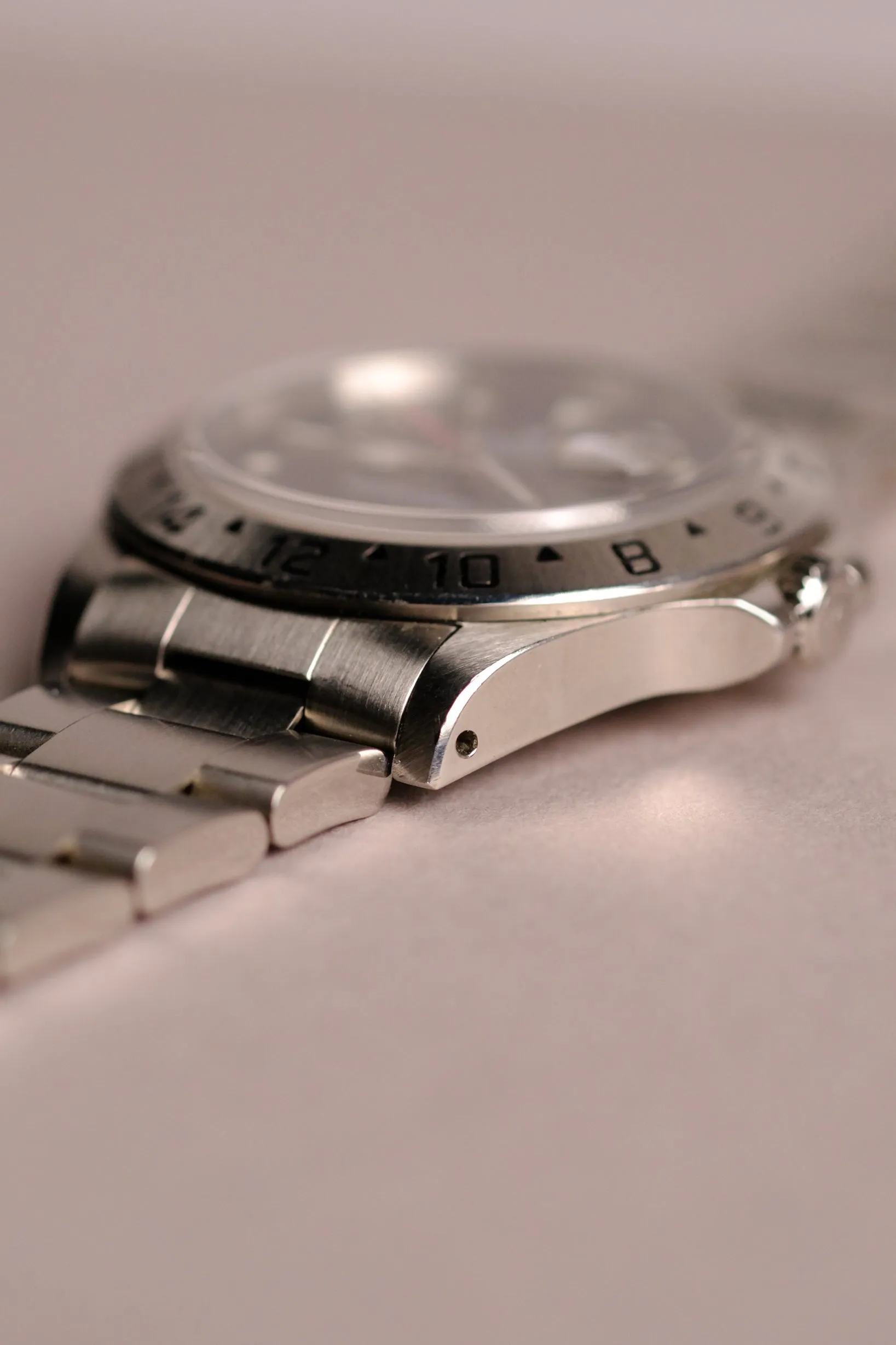 Rolex Explorer ii 16570 'Swiss Only' Dial - 1999
