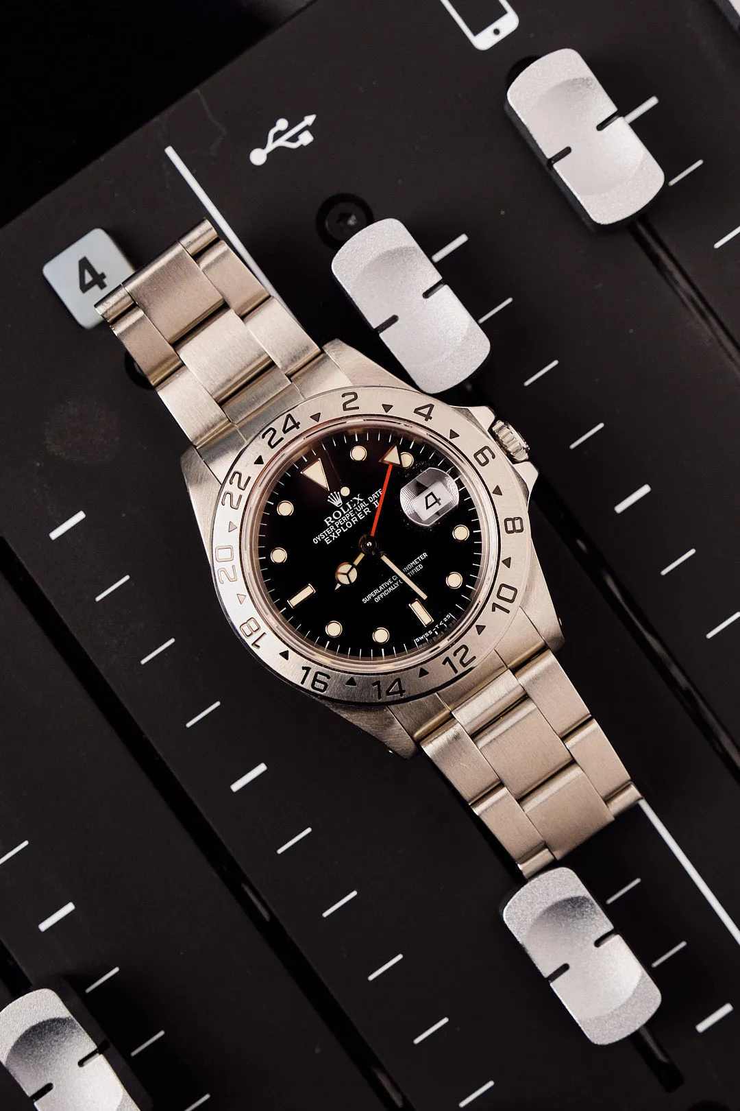 Rolex Explorer ii 16570 Tritium 'Cream Patina' Dial - 1993