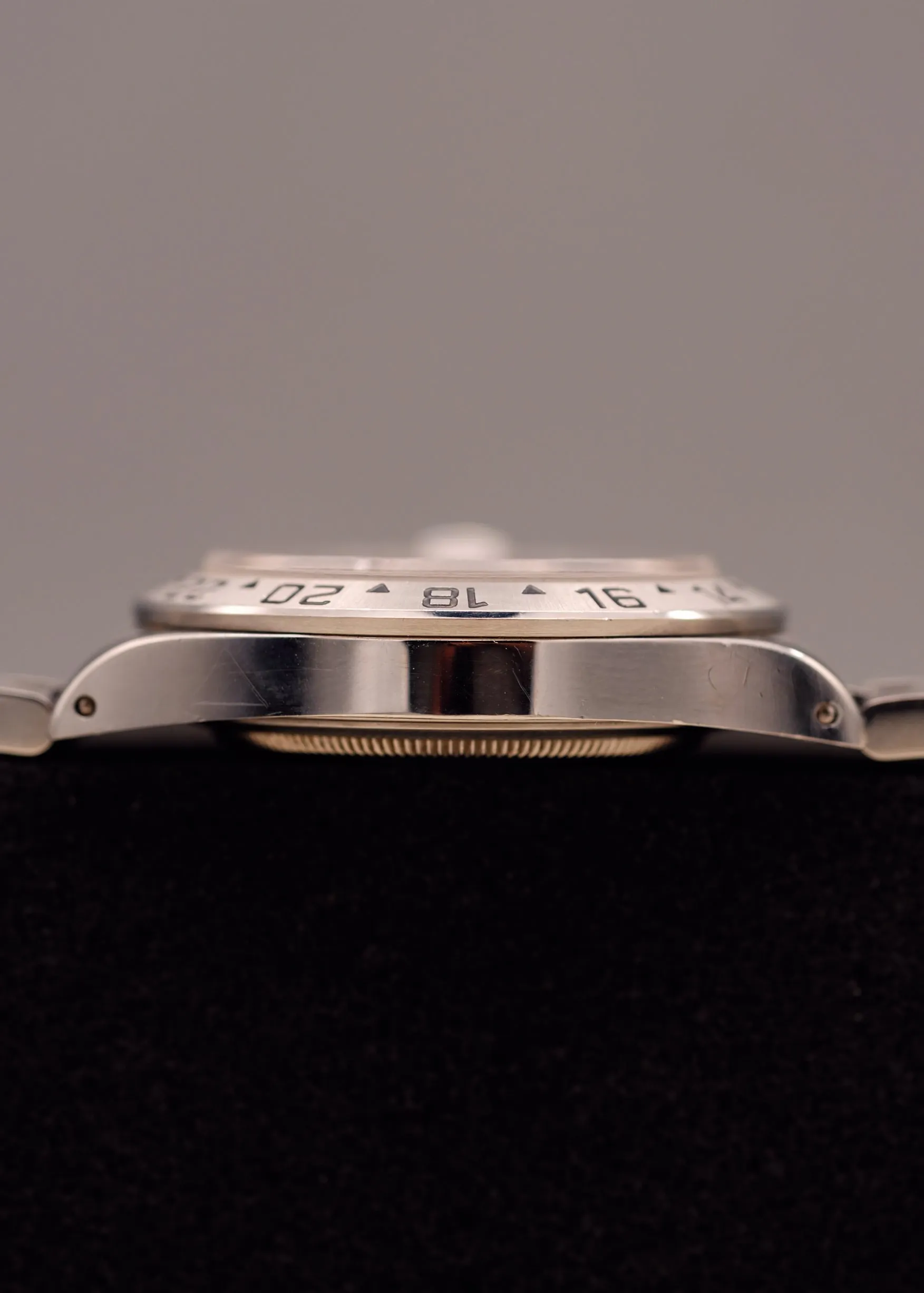Rolex Explorer ii 16570 Tritium Dial - 1993