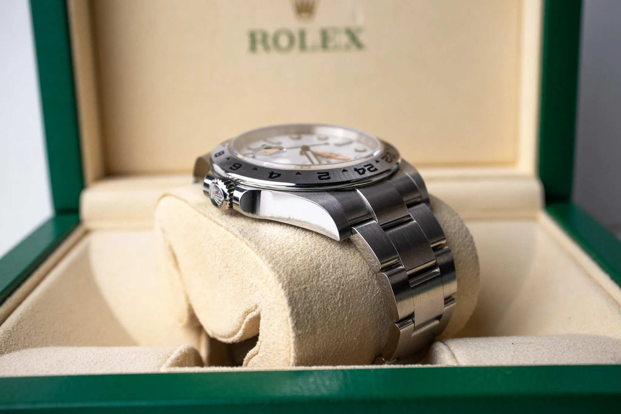 Rolex Explorer II 216570 White