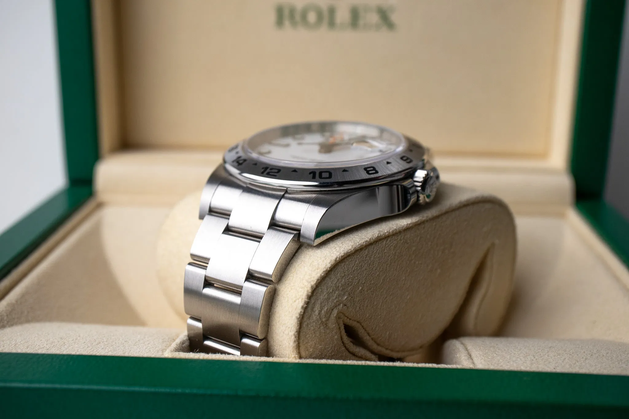 Rolex Explorer II 216570 White