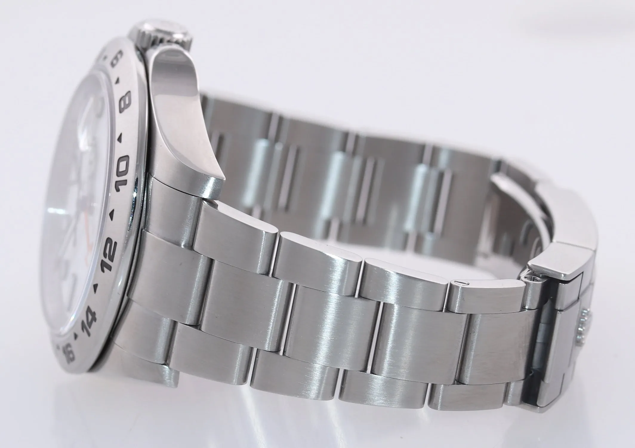 Rolex Explorer II 42mm Polar 216570 White Steel Oyster GMT Watch Box