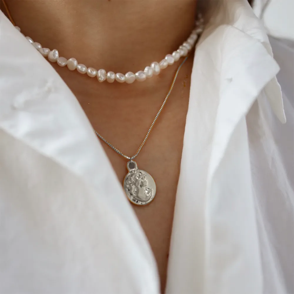 simple coin  necklace