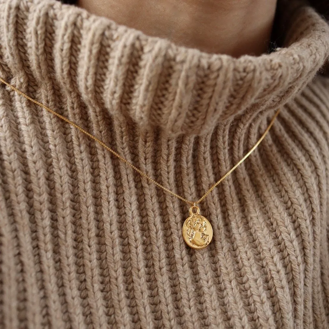 simple coin  necklace