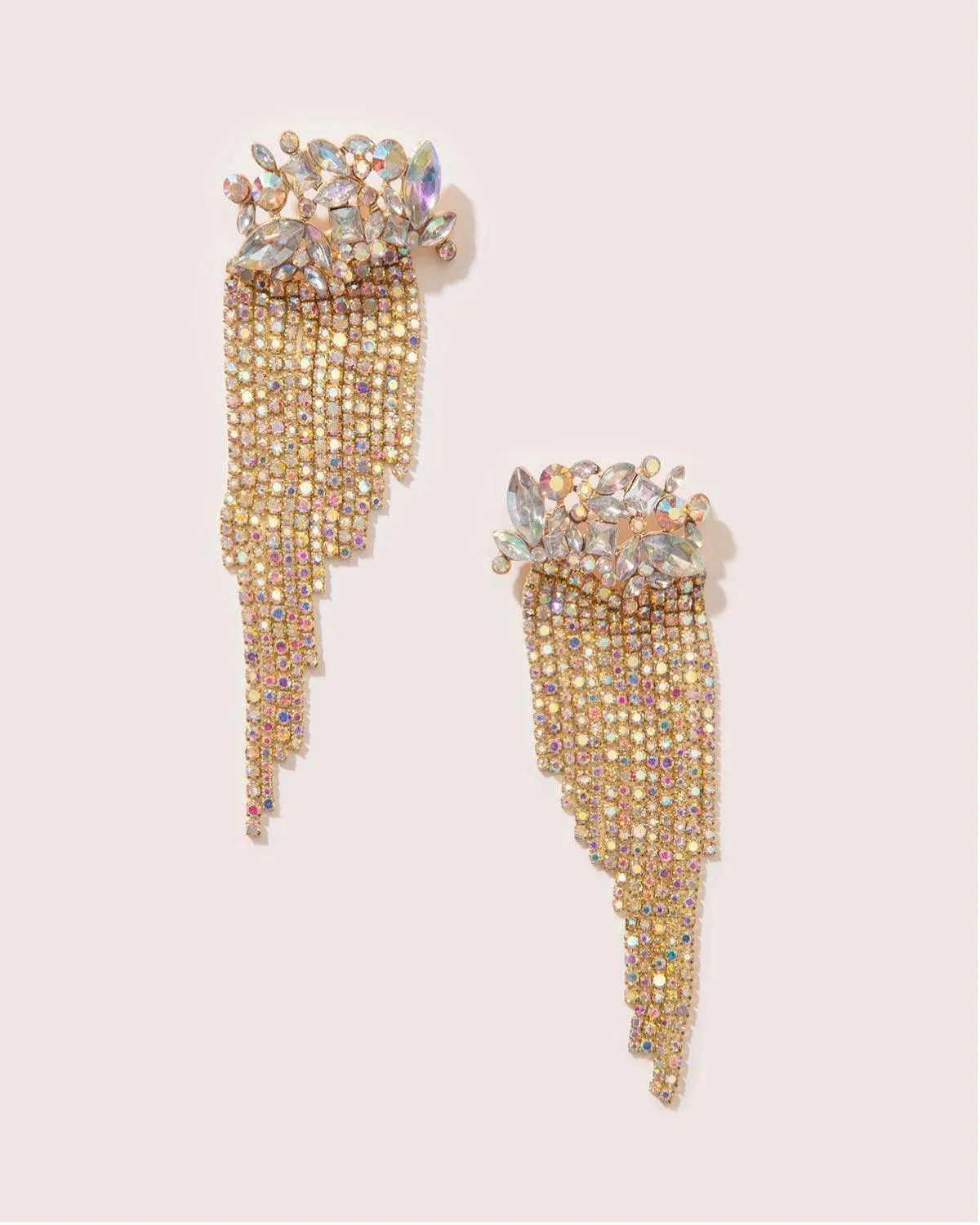 STATEMENT DUSTER EARRING IN IRIDESCENT