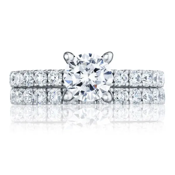 Tacori Prong-Set Round Brilliant Diamond Engagement Ring