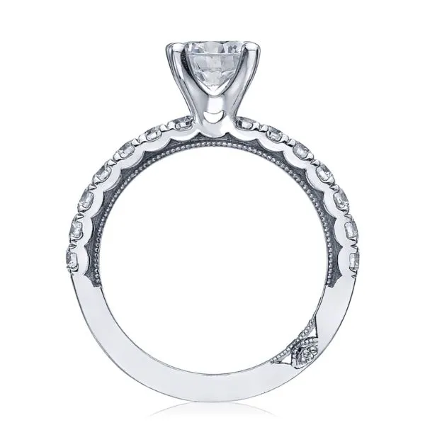 Tacori Prong-Set Round Brilliant Diamond Engagement Ring