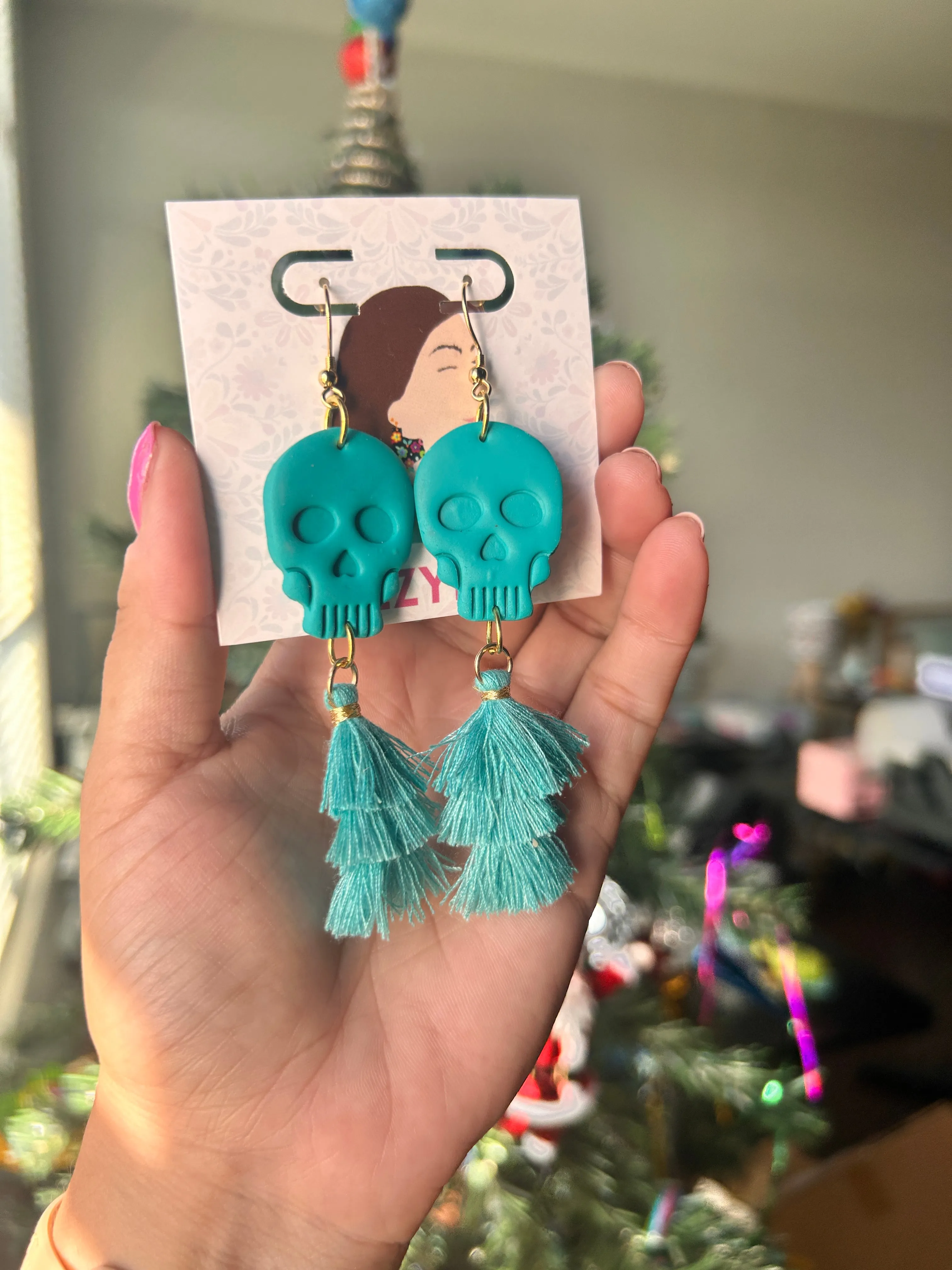 Tassel Skulls - teal