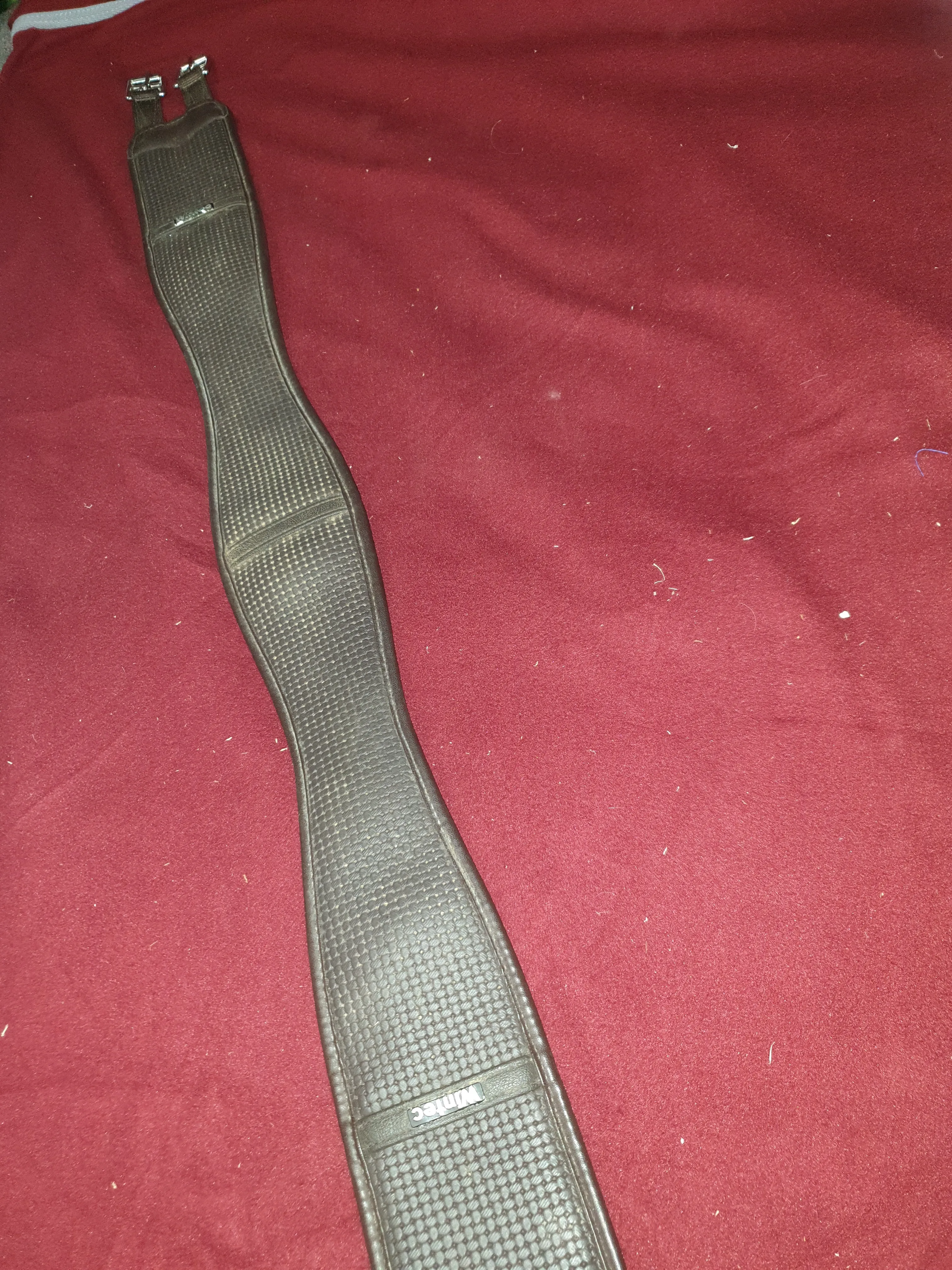 Used brown wintec 46"  comfort girth FREE POSTAGE  ❤