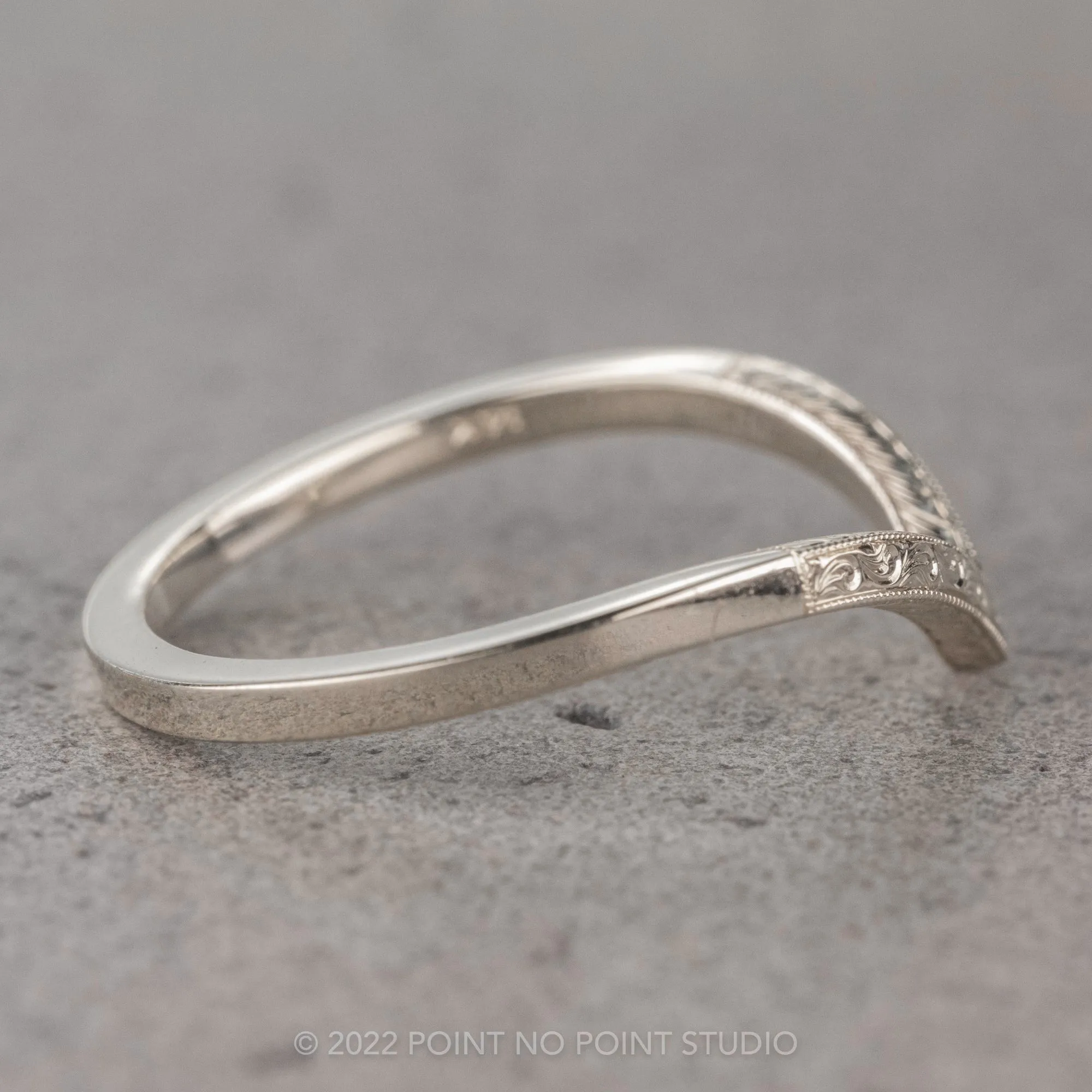 Vintage Vivian Wedding Band, Platinum