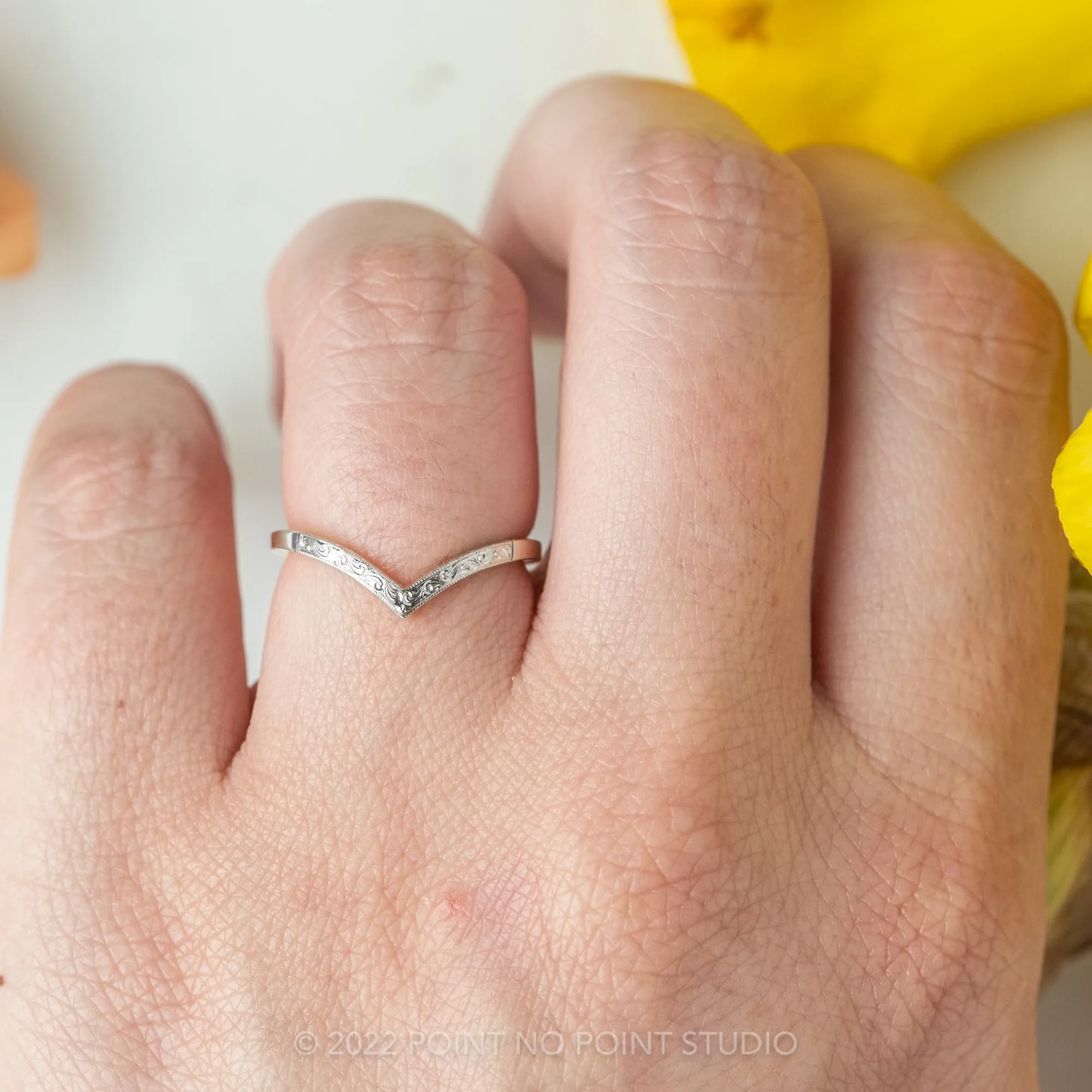 Vintage Vivian Wedding Band, Platinum